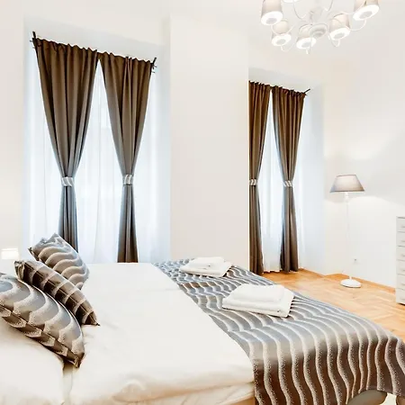 Apartament Wenceslass Square Royal