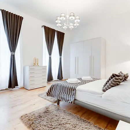 Apartamento Wenceslass Square Royal *