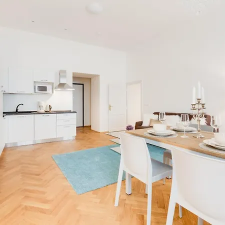Apartamento Wenceslass Square Royal Praga