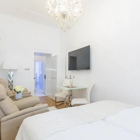 Apartamento Wenceslass Square Royal Praga